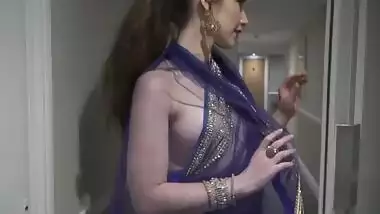 Indian Actress Dare To Walk Naked In Hotel With See Through Saree And