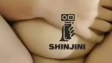 Sexy booby Desi girl fucking MMS