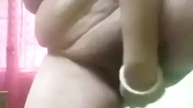 Bangla naked bhabhi viral cucumber masturbation