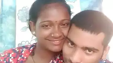 Dehati desi lovers ki nipple fondling romance video