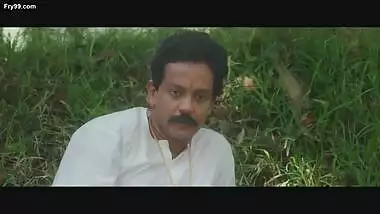 Dusky Hot Mahathi Bikshu No Blouse Armpits Show Romantic Song