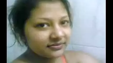 Amateur lovers do first time sex so girl kuwari chut seal broken with