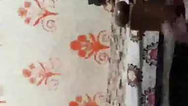 Super Hot Look Indian Call Girl Shows boobs and Blowjob Part 1