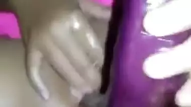 There are no sex toys and the Desi man offers the wife to use veggies