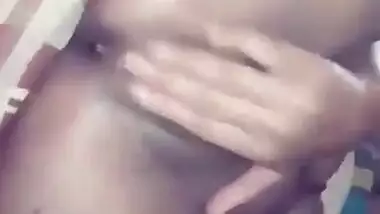 Desi Girl Shows Her Boobs and Fingering