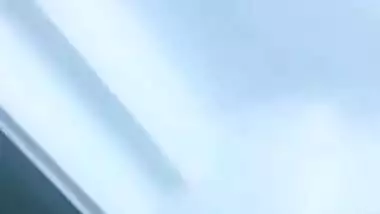 Sexy desi girl’s pussy fucking live show video