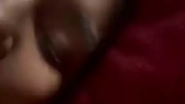 Young 19-year-old college girl gets fuck in Tamil porn