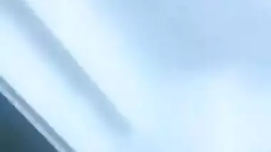 Sexy Desi XXX girlfriend’s pussy fucking live show video