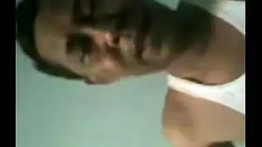 Desi mature bhabhi fucked by grocery shop owner