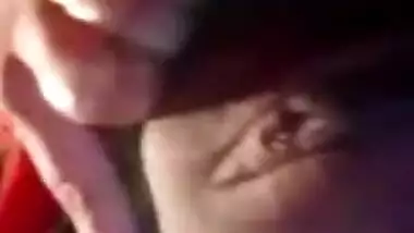 Desi Beautiful Cute Girl Showing Her Big boobs And Pussy