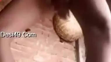 Desi Village Girl Shows Her Boobs And Pussy On Vc