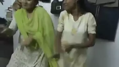 Bangladeshi Hostel Girl Dancing