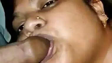 Lund chusne wali – MMS dick sucking video