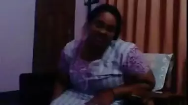 Indian Aunty 1212 (Part 2)