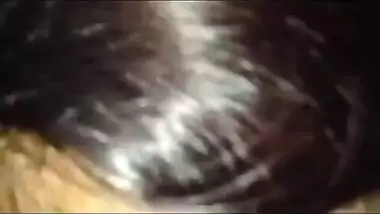 Suhaag raat kay haseen lamhe khun nikal raha hai dheeray say karo