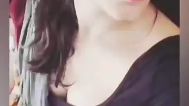 Desi Sexy Girl Showing Her Body Shape