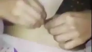 Indian bhabhi exposed by her neighbor college boy lover with audio