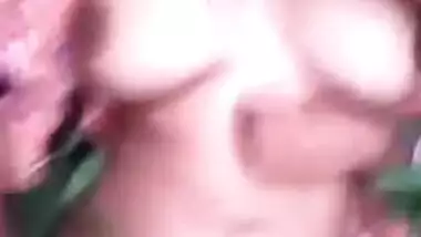 DESI BBW BUSTY AUNTY FUN IN KHET