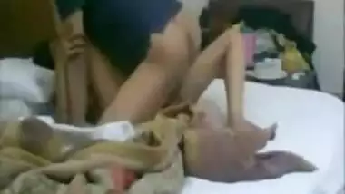 Amateur Desi Couple Hot Sex MMS In The Morning Is Viral!