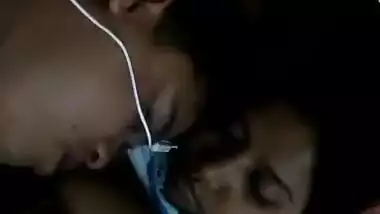Bangladeshi Couple nipple sucking NewLeak