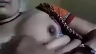 Mature Indian wife romance with lover on live video call