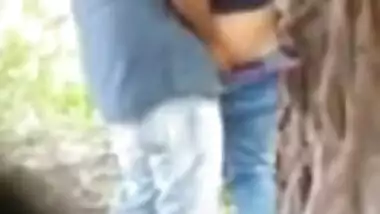 Indian lady fucked in forest with her boy friend