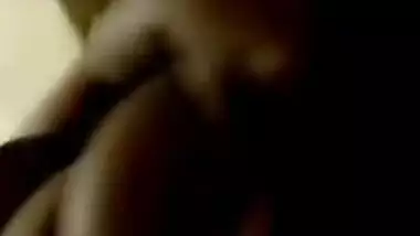Bangladeshi Married Bhabi Showing And fucking 2 Clips Part 1