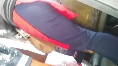 Hot desi leggin ass