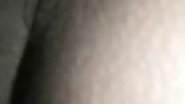 Desi village bhabi sexy pussy fucking video-2