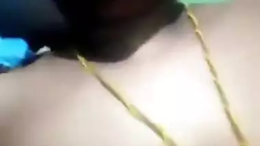 Mallu Bhabhi Record Nude Selfie