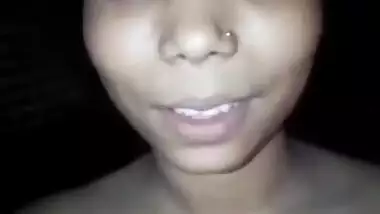 Desi Village Girl Shows Her Boobs And Pussy