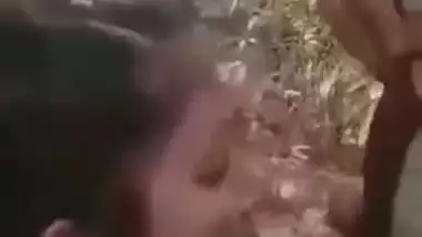 Lovely Desi XXX girl gives a hot blowjob outdoors till her boyfriend cum MMS