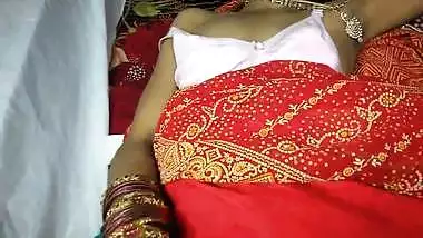 Hindustani aunty ki bete ke dost se choda chodi sex video