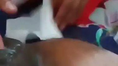 Muslim lady eats her husband’s asshole in desi porn