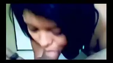 Himachal babe Giving blowjob to her BF