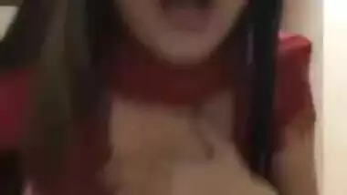 Dickraising Cute girl expose herself… CUTEST BABE …Saree navel,Slut