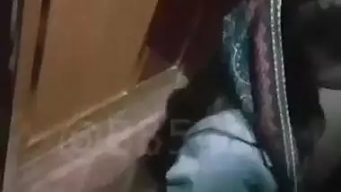 Pk bhabi suck her boss dick