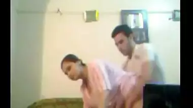 Pakistani aged Muslim wife doggy style home sex with lover