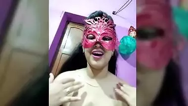 Bhabhi Hot