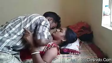 Sexy bangla boudi gets horny while sucking husband dick