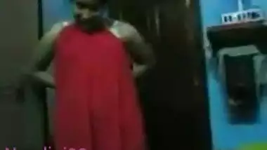 Hyd Wife Stripping Saree And Sex Video Leaked