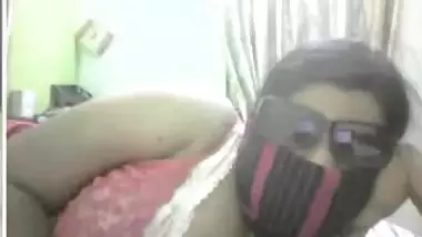 Indian Chubby Girl Strip On Cam.