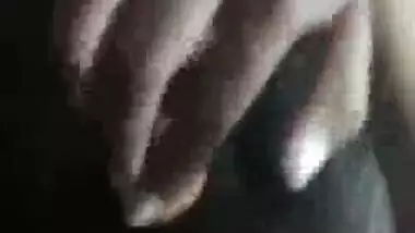 Hot Aunty Moaning While Fingering Her Hairy Cunt