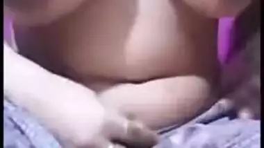 Desi gal with pretty face shows off her awesome XXX tits on cam