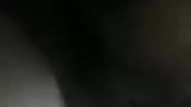 Slim Desi XXX wife shows her big boobs and plays with pussy on cam