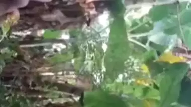 Bangladesi outdoor sex scandal MMS video