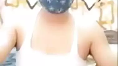 Today Exclusive- Hubby Pressing Wife Boobs On Tango Show