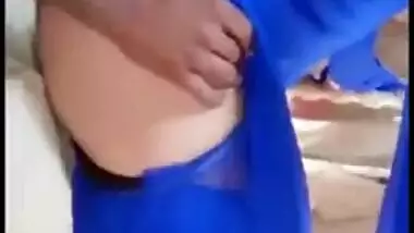 A gorgeous Pakistani coed fucked by cop outdoor has been recorded new MMS