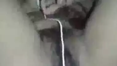 Slim Indian girl nude show goes viral online