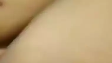 Indian doxy sex with her customer on livecam clip